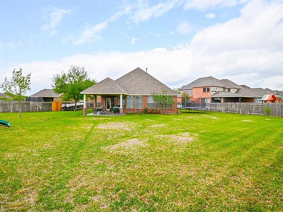 3rd image of 10027 Mystic Springs Ln