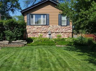 14940 Lawndale Ave, Midlothian, IL 60445