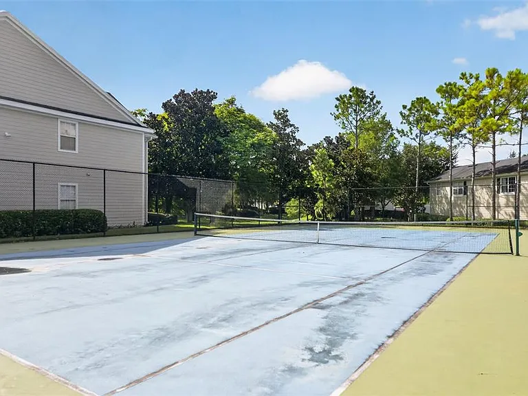 304 Southern Pecan Cir #208 — Photo 16