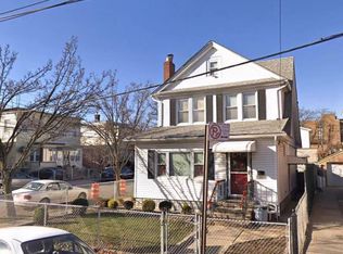 14601 Hawthorne Ave, Flushing, NY 11355