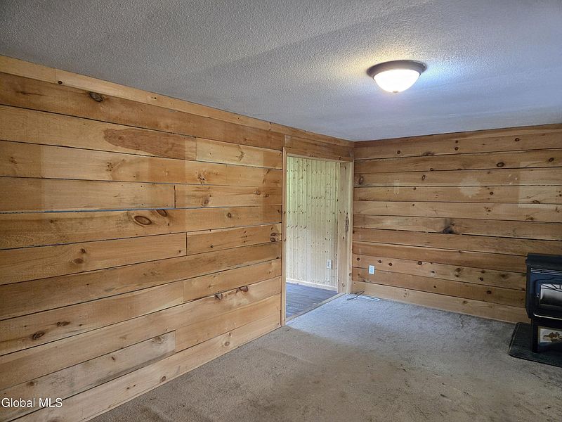 4th image of 109 Blanchard Loop