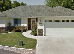 557 SE Magnoni Dr, College Place, WA 99324