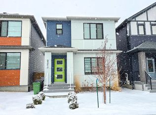 9323 222nd St NW, Edmonton, AB T5T 7P1