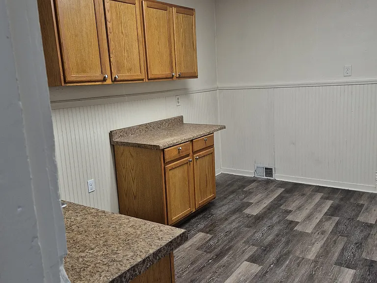 114 Mound Ave #1 — Photo 15