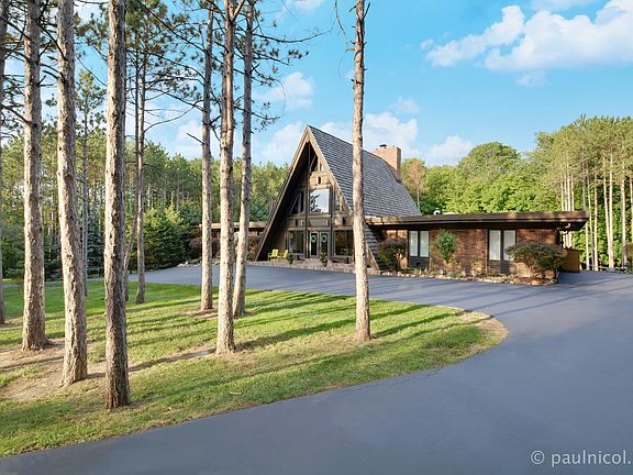 2nd image of 20827 S Briarwood Ln