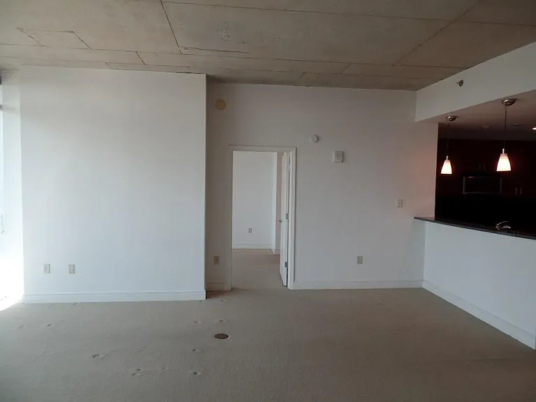 950 W Peachtree St #1514 — Photo 7