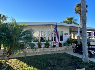 633 Forest Palm Ct, North Fort Myers, FL 33917