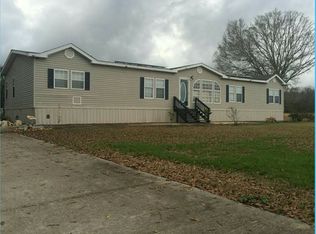 2100 Peach Bloom Hwy, Church Pt, LA 70525