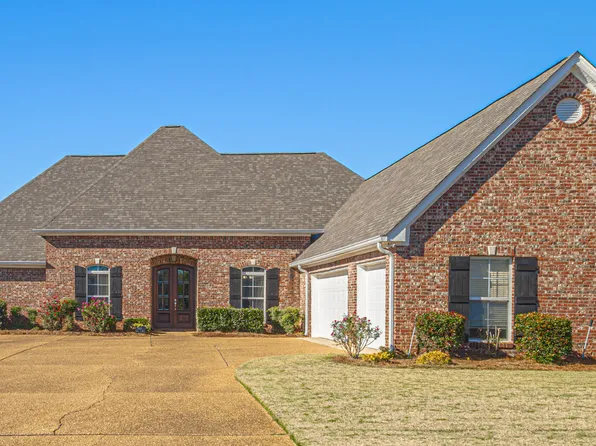 305 Banner Ct, Brandon, MS 39042