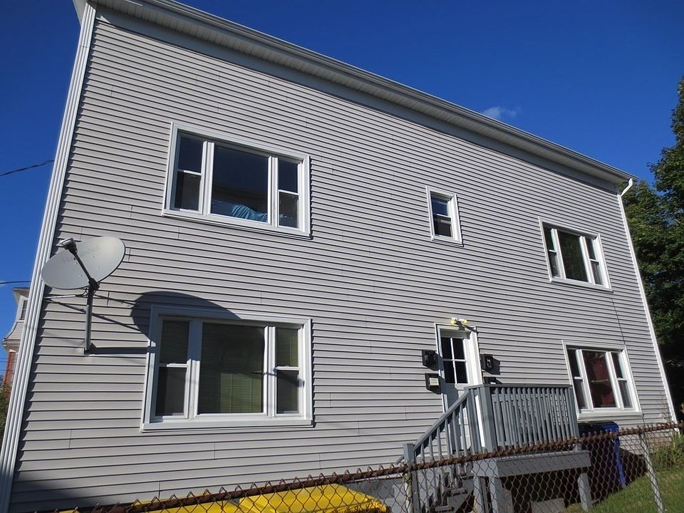 1st image of 224 Tripp St