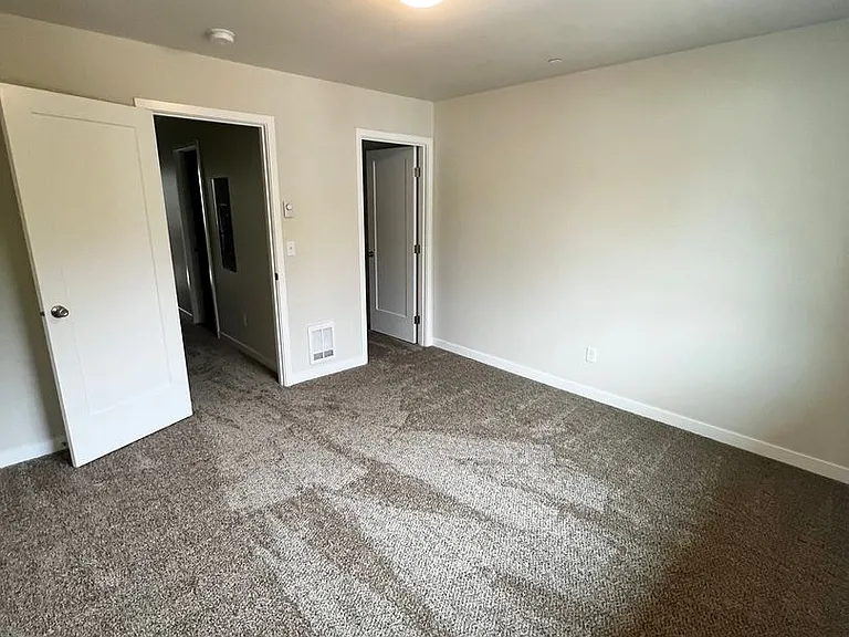 9218 Conroy Pl NW — Photo 31