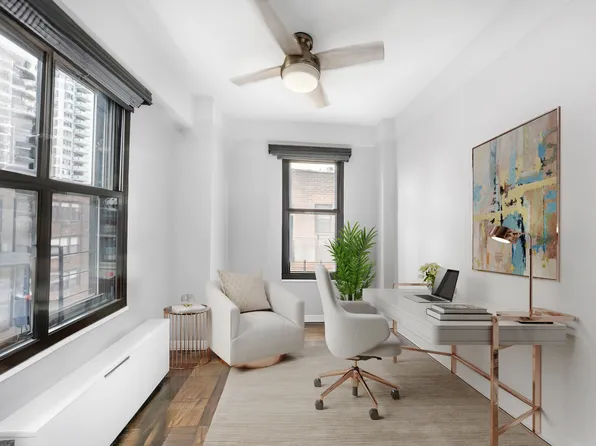 2 Tudor City Place image 6 of 13