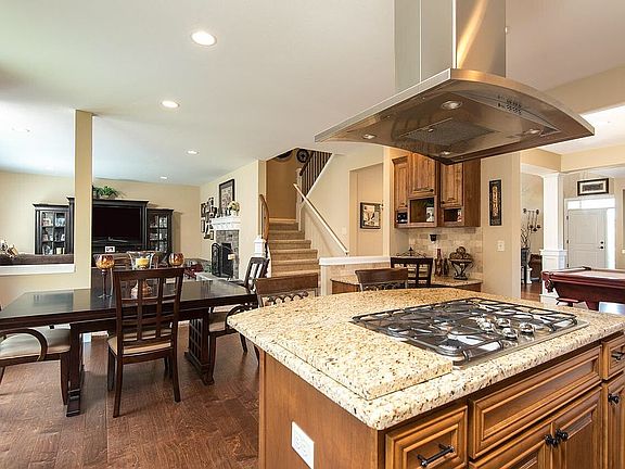 Gourmet Kitchen