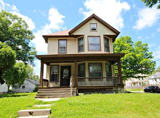 1000 16th St, Rock Island, IL