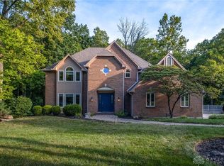 447 Claxton Glen Ct, Kettering, OH 45429