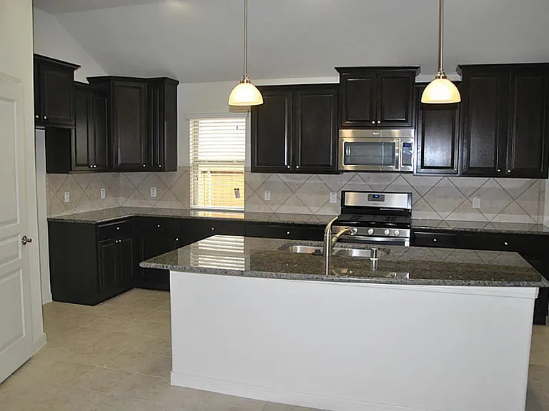 4215 Canton Crest Dr — Photo 3