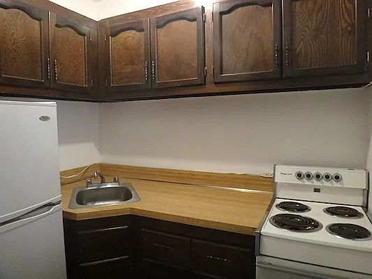 Rented by Property Link Mgmt, LLC | media 23