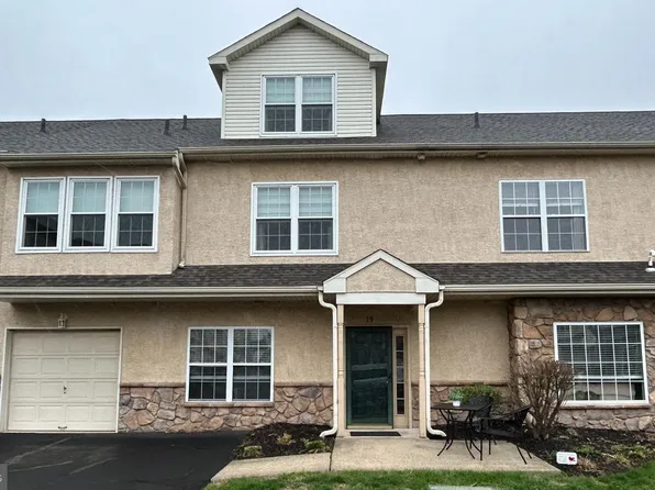 19 Patterson Ave #19, East Norriton, PA 19401