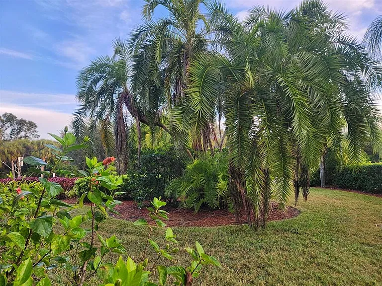 4442 Corso Venetia Blvd #A14 — Photo 8