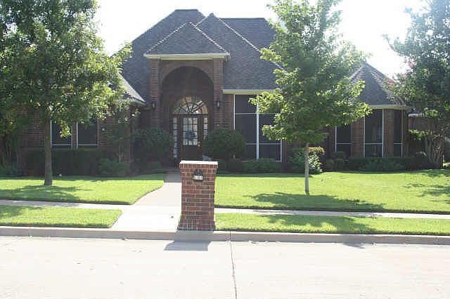 1st image of 6101 Montford Dr