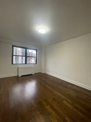 Rented by Douglas Elliman | media 7