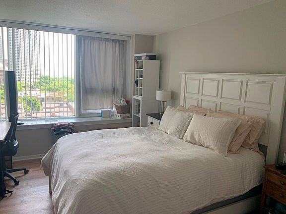 5th image of 2728 N Hampden Ct APT 1005
