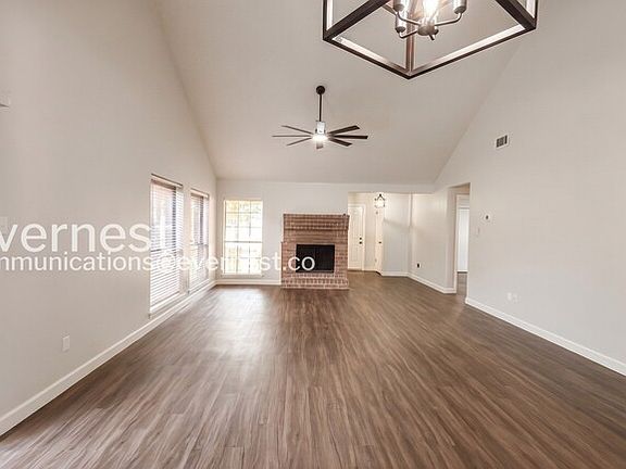 5th image of 4730 Black Rock St