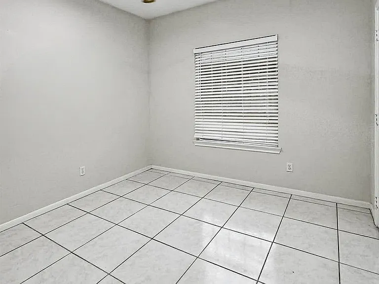 13607 Sable Ln — Photo 20