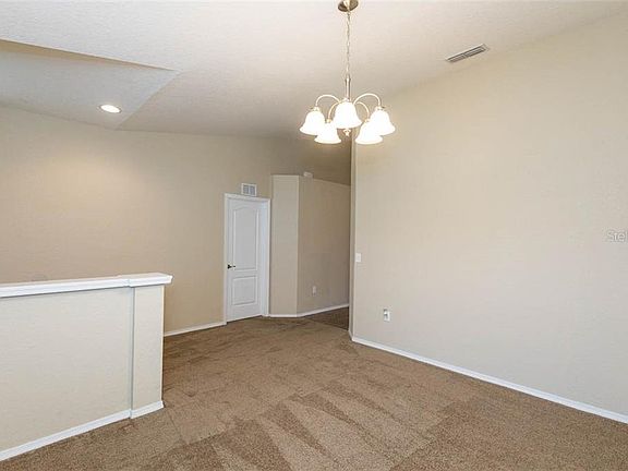 5th image of 573 Majestic Gardens Blvd