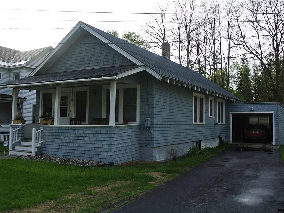 1st image of 16 Mowry Ave