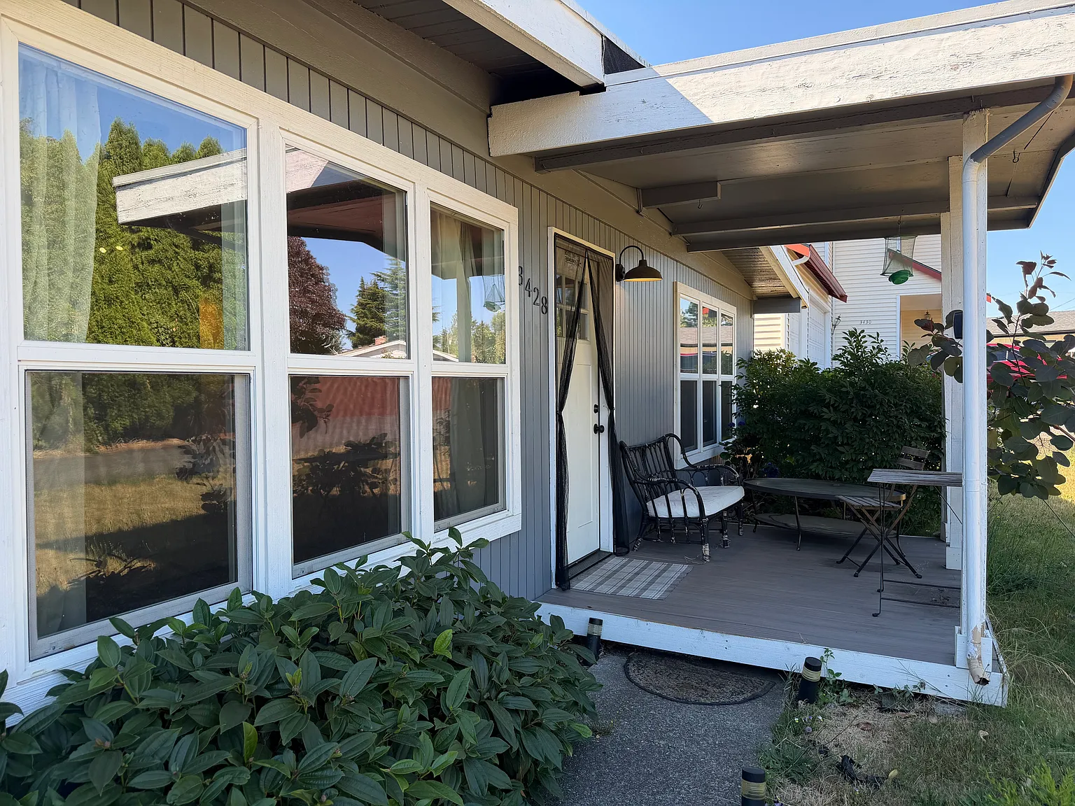 4 bed, 1.5 bath, 1310 sqft, $1,000 — Photo 4