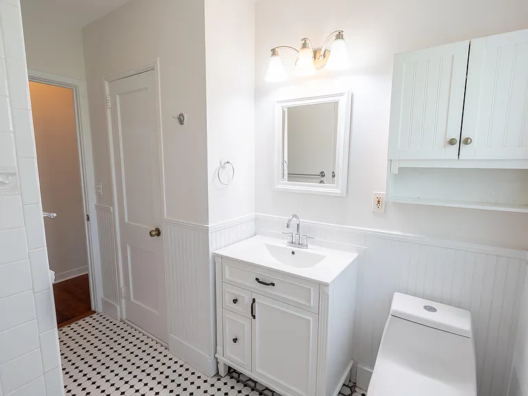 716 High St — Photo 10