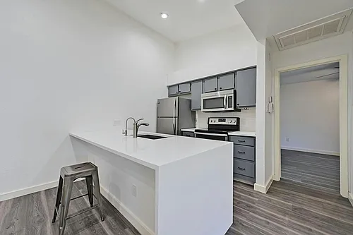 1705 Crossing Pl Photo 1