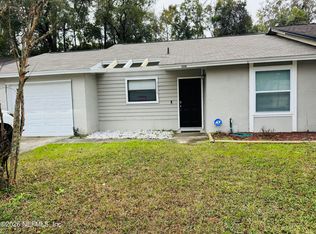 3236 Meadowlea Cir N, Jacksonville, FL 32218