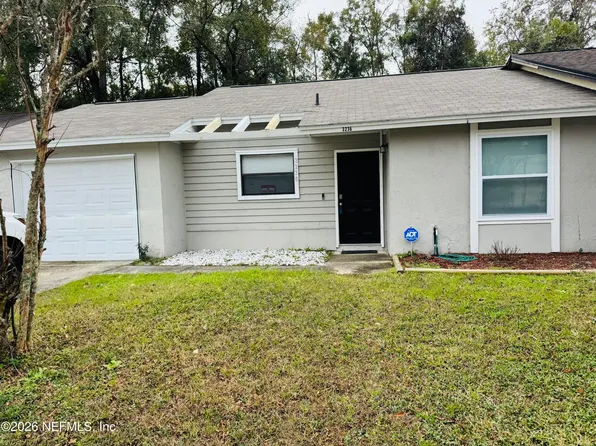 3236 MEADOWLEA Circle N, Jacksonville, FL 32218