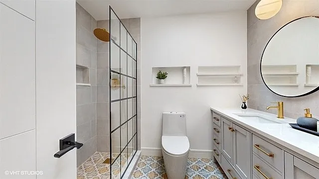 8473 Canterberry Dr — Photo 9
