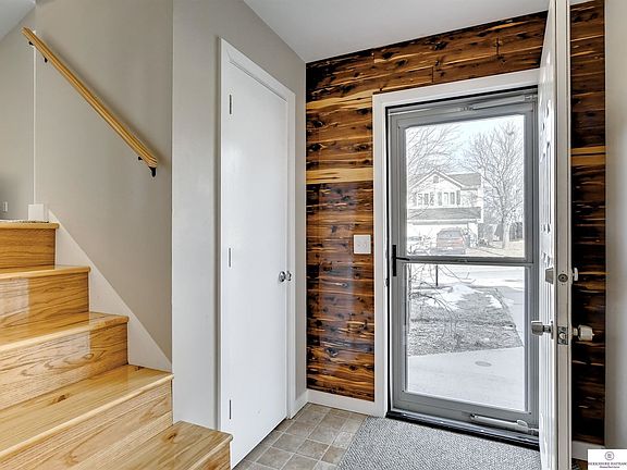 3rd image of 12819 Josephine St