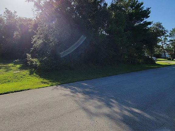 3rd image of 42 Faircastle Ln #42