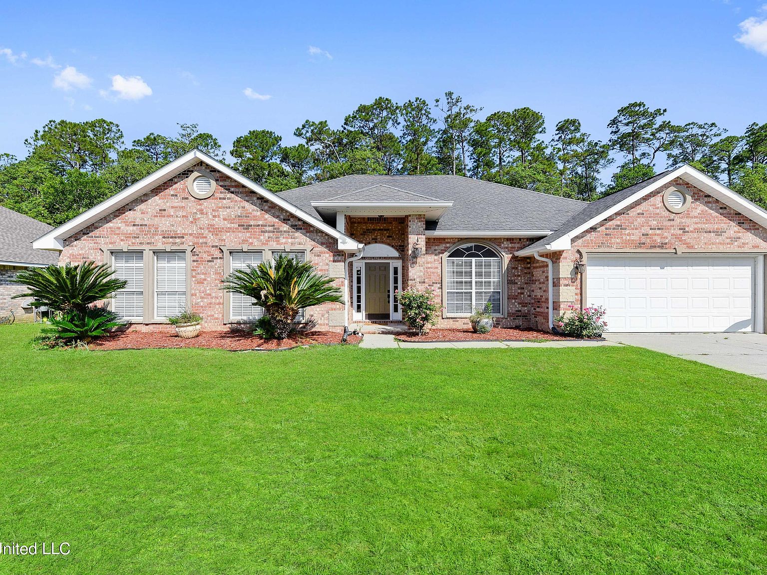 15125 E Shadow Creek Dr, Biloxi, MS 39532 | Zillow