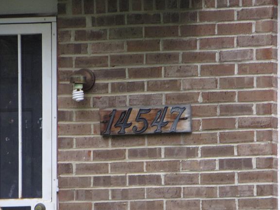 3rd image of 14547 Auburn St