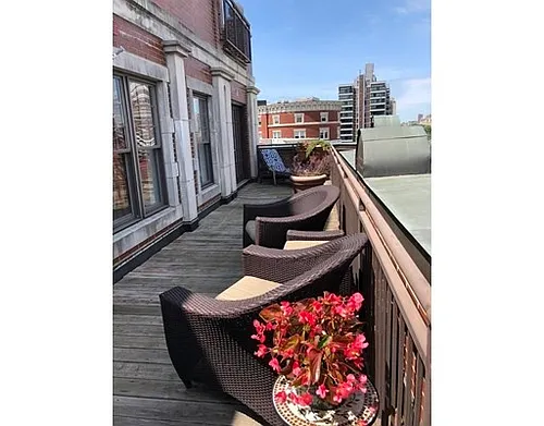 534 Commonwealth Ave #6A Photo 1