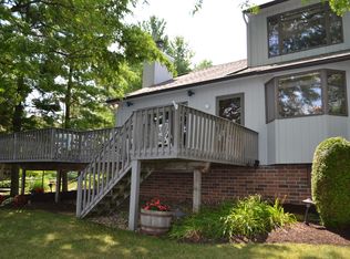 1358 Stardust Ave NW, Canton, OH 44708