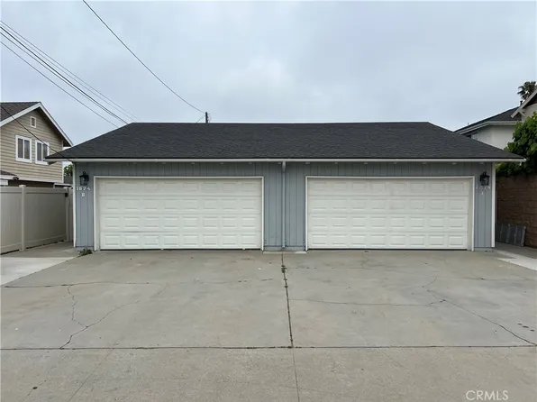 1874 Fullerton Ave, Costa Mesa, CA 92627
