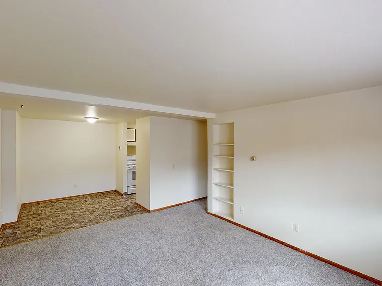 5021 Old Middleton Rd — Photo 6