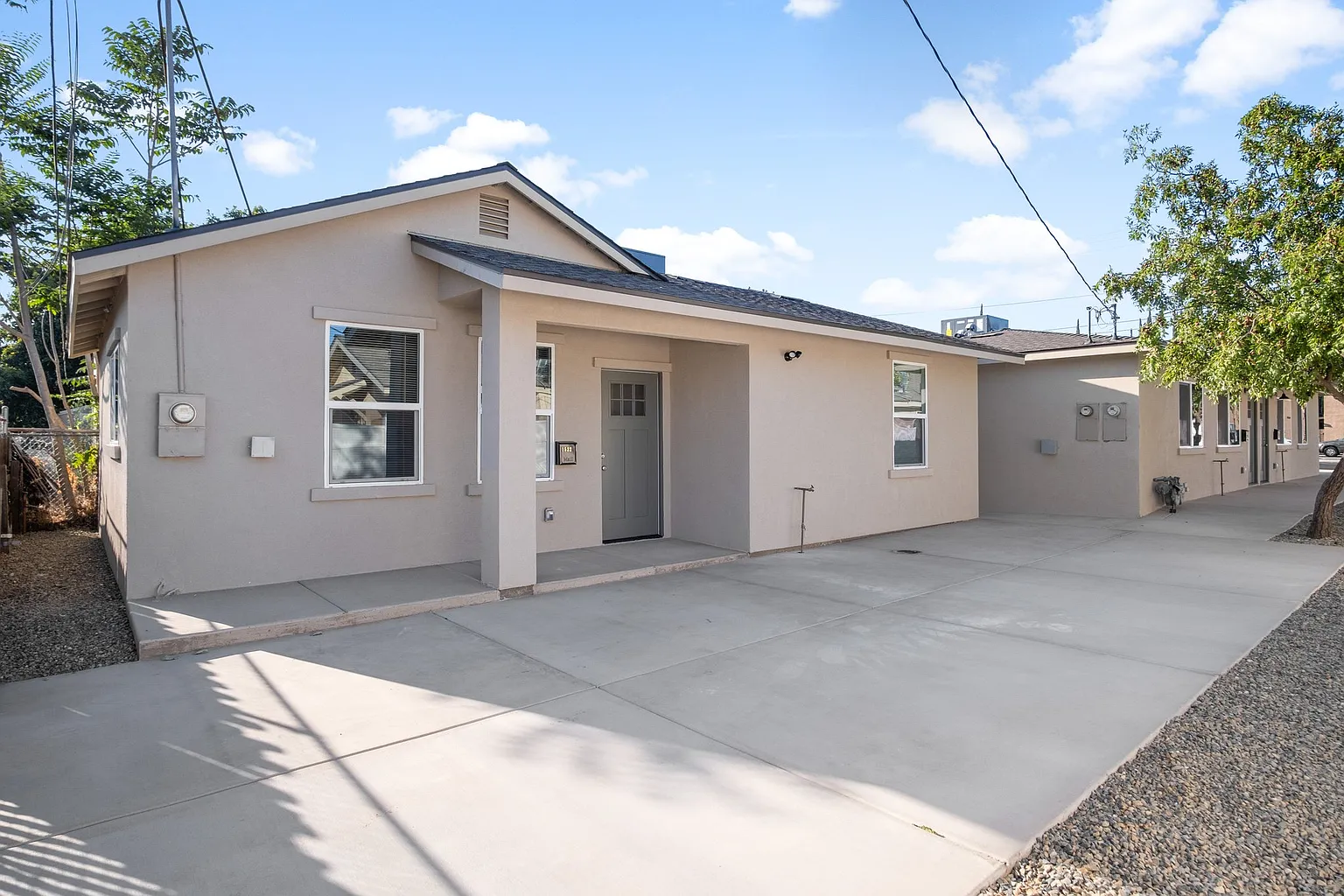 1532 Davis St photo 1