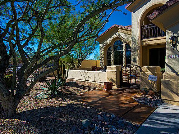 3rd image of 5418 E Calle Del Sol
