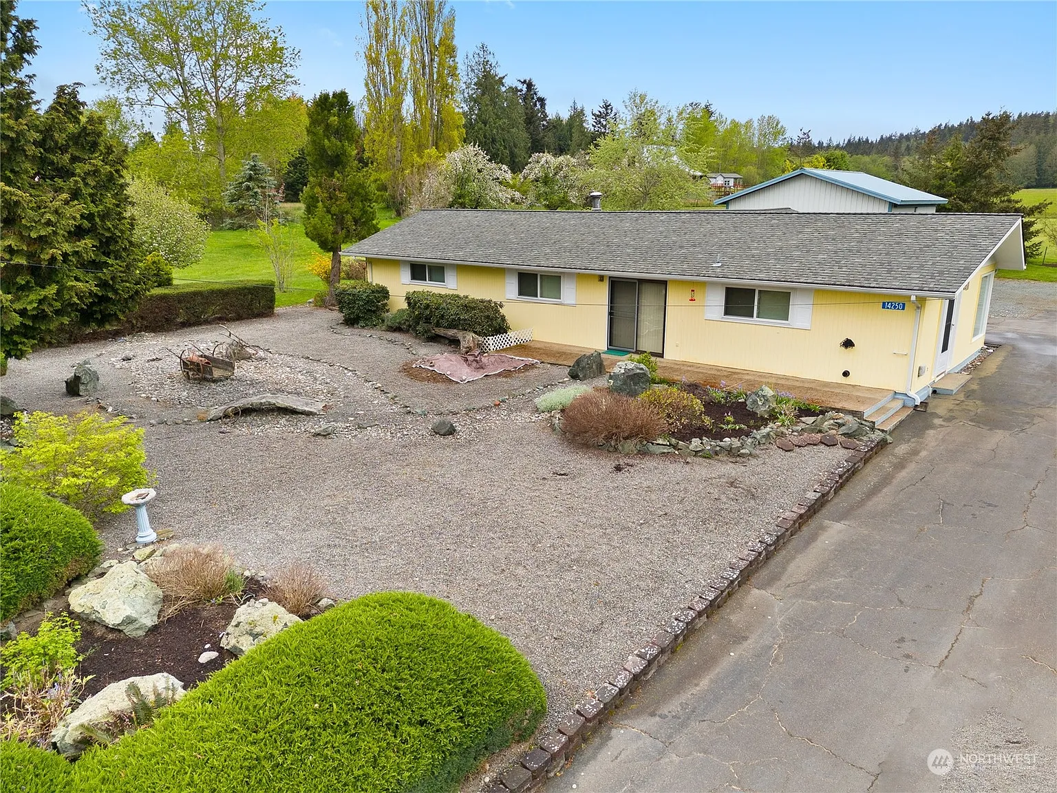 14250 Gibralter Road photo 1