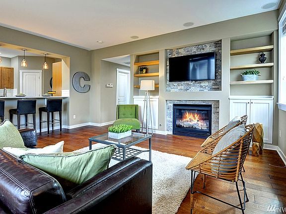 4th image of 18554 97th Avenue Ct E