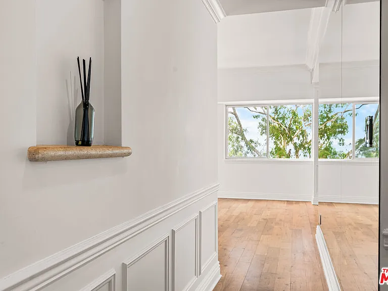 1155 N La Cienega Blvd #306 — Photo 14
