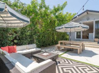 9044 Carson St, Culver City, CA 90232